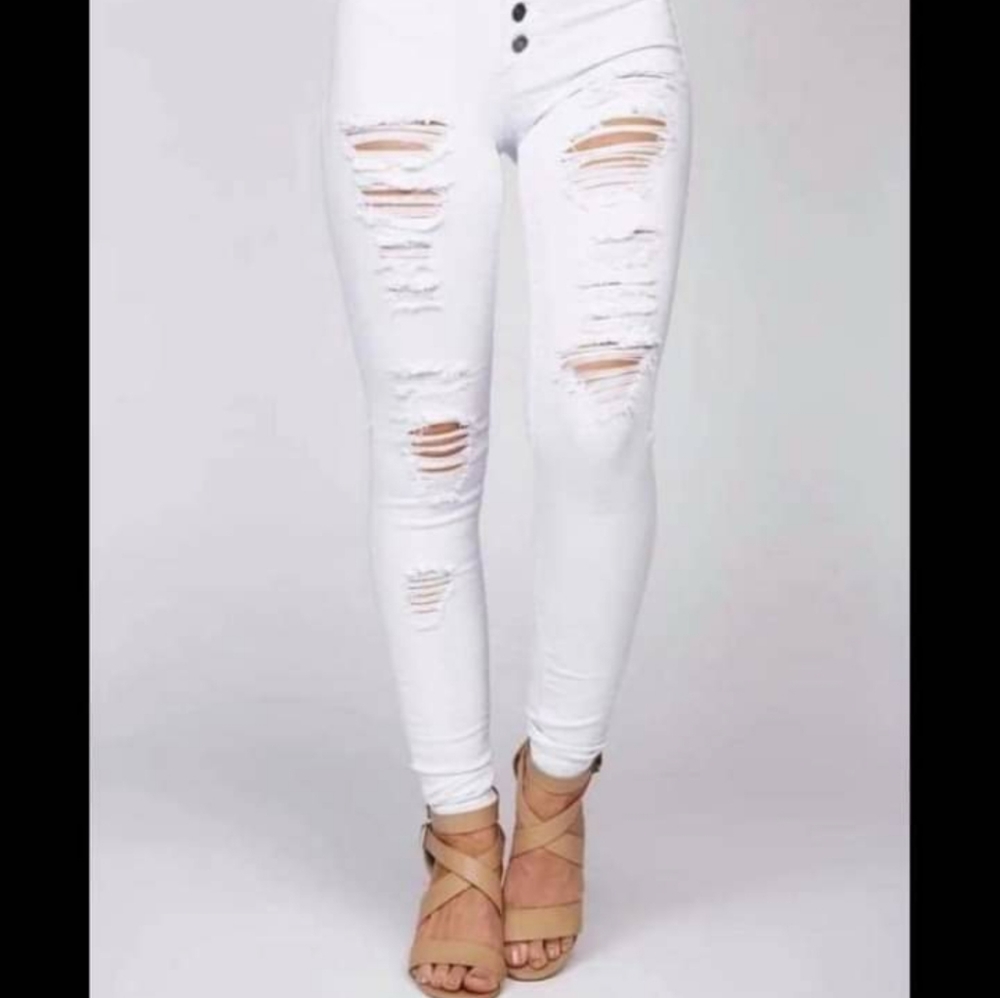 Cool like you Distressed jeans